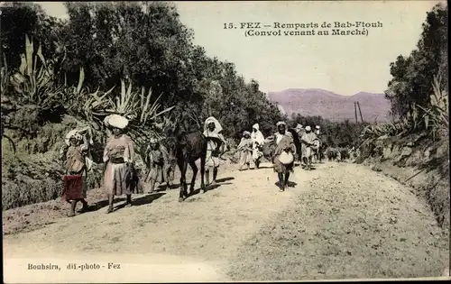 Ak Fès Fez Marokko, Un Convoi d'acheteurs et vendeurs etranders venant pour le Souk