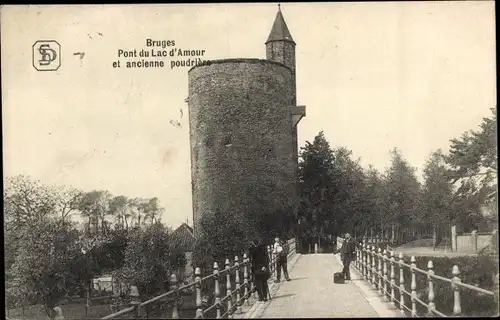Ak Bruges Brügge Flandern Westflandern, Pont du Lac d'Amour et ancienne Poudrière