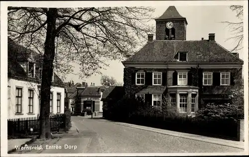 Ak Warnsveld Gelderland Niederlande, Dorfeingang, Rathaus