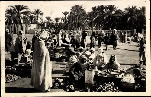 Ak Scenes et Types, Maghreb, Marche arabe, Marktplatz, Händler, Einheimische