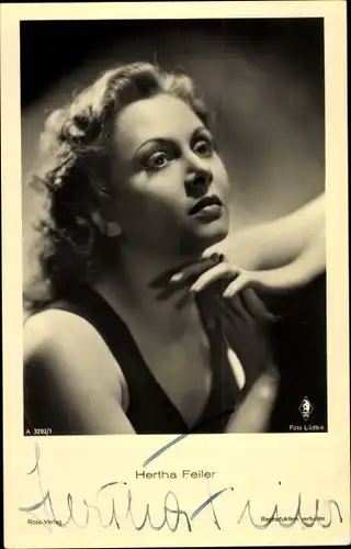 Ak Schauspielerin Hertha Feiler, Portrait, Ross A 3292/1, Autogramm