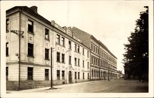 Ak Nový Bydžov Neu Bidschow Region Königgrätz, Stalni rodinna skola a gymnasium