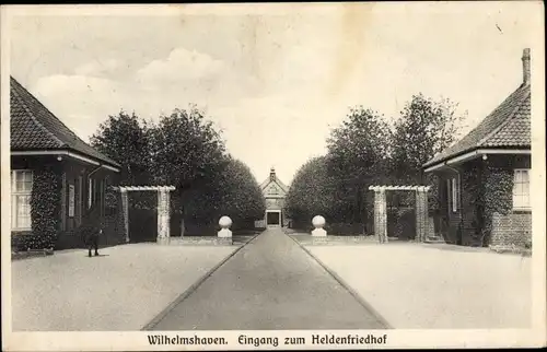 Ak Wilhelmshaven an der Nordsee, Eingang zum Heldenfriedhof