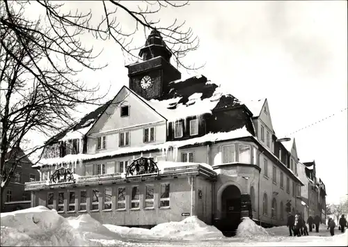 Ak Oberwiesenthal im Erzgebirge Sachsen, Ferienheim Friedenswacht, Winter