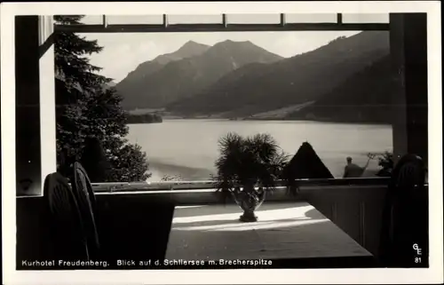 Ak Schliersee in Oberbayern, Kurhotel Freudenberg, Schliersee mit Brecherspitze