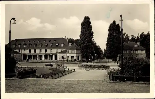 Ak Bad Saarow Pieskow in der Mark, Bahnhofsplatz