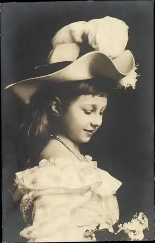 Foto Ak Prinzessin Victoria Luise von Preußen, Jugendbildnis mit Hut