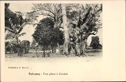 Ak Dahomey Benin, Une place a Ouidah