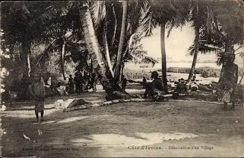 Ak Elfenbeinküste, Debarcadere d'un village, Cote d'Ivoire