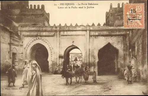 Ak Fès Fez Marokko, Fez-Djedid, La Porte Dekakene, Lieux ou le Pacha rend la Justice