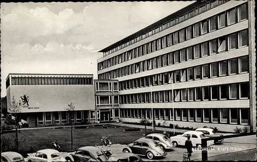 Ak Bergheim an der Erft, Kreis-Haus, Wappen