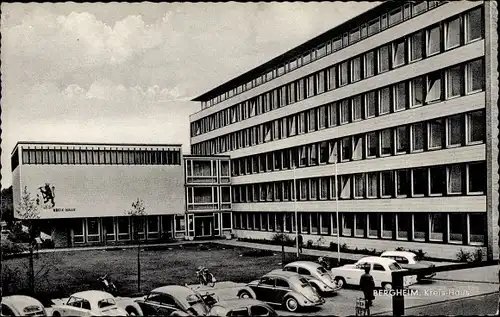 Ak Bergheim an der Erft, Kreis-Haus, Wappen