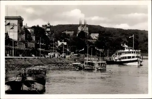 Ak Remagen am Rhein, Partie am Rhein, Schiffe, Anleger