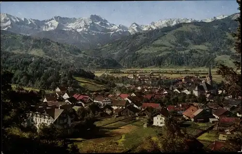 Ak Garmisch Partenkirchen in Oberbayern, Panorama mit Dreitorspitze