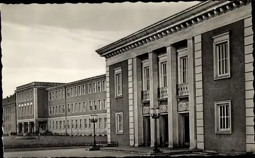 Ak Senftenberg in der Niederlausitz, Bergingenieurschule Ernst Thälmann