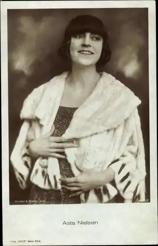 Ak Schauspielerin Asta Nielsen, Portrait, Ross 406/2