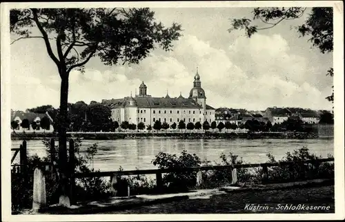 Ak Kostrzyn nad Odrą Cüstrin Küstrin Ostbrandenburg, Schloßkaserne