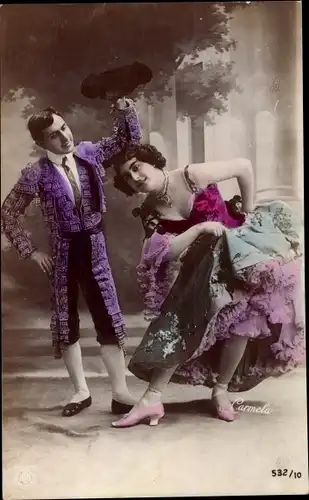 Ak Mann und Frau in spanischen Trachten, Carmela, Torero, Tänzer
