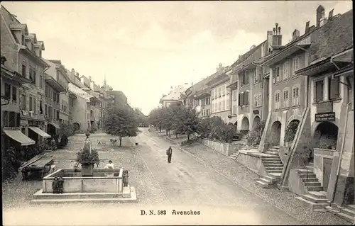 Ak Avenches Kanton Waadt, Straßenpartie, Brunnen