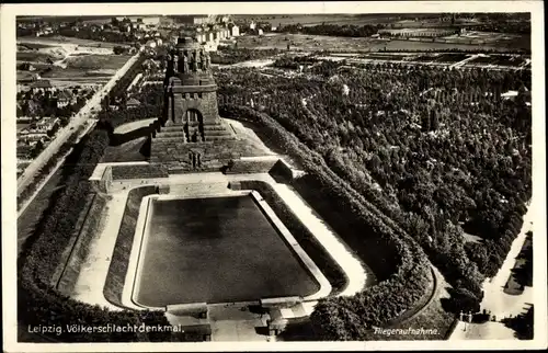 Ak Leipzig, Völkerschlachtdenkmal, Fliegeraufnahme