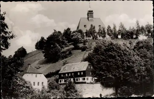 Ak Oberneuschönberg Olbernhau im Erzgebirge, Ortspartie, Kirche
