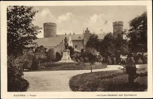 Ak Kempen am Niederrhein, von Loe-Denkmal und Gymnasium