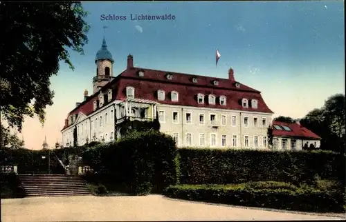 Ak Lichtenwalde Niederwiesa in Sachsen, Blick auf das Schloss