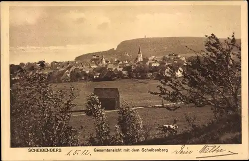 Ak Scheibenberg im Erzgebirge, Gesamtansicht mit dem Scheibenberg, Panorama
