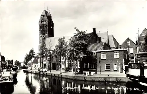 Ak Oudewater Utrecht Niederlande, St. Michaelkerk, Ijsselgezicht