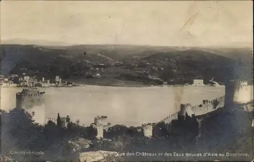 Ak Konstantinopel Istanbul Türkei, Vue des Chateaux et des Eaux douces d'Asie au Bosphore