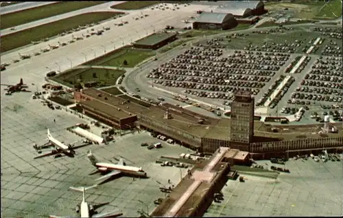Ak Columbus Ohio USA, Columbus International Airport, Luftbild