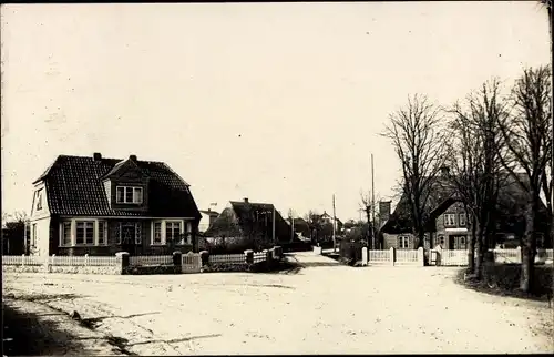 Foto Ak Osdorf in Holstein, Straßenpartie