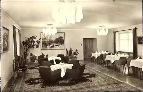 Ak Moritzburg in Sachsen, HOG und Hotel Waldschänke, Innenansicht, Esszimmer Roter Salon