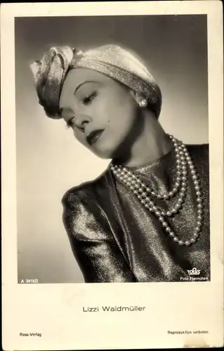 Ak Schauspielerin Lizzi Waldmüller, Portrait, Perlenkette, Ross A 3418 2