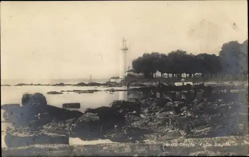 Ak Konstantinopel Istanbul Türkei, Strandpartie, Leuchtturm