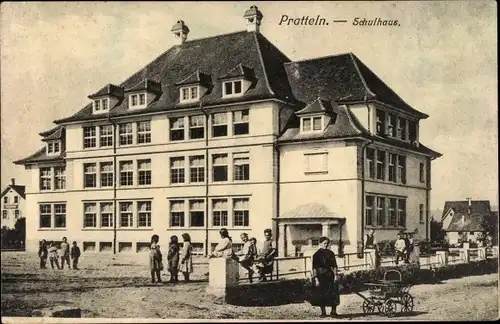 Ak Pratteln Kt. Basel Land Schweiz, Schulhaus