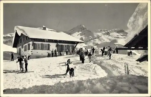 Ak Les Diablerets Kanton Waadt, Restaurant d'Isenau, Skiläufer
