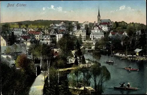 Ak Bad Elster im Vogtland, Ortsansicht mit Kirche, Wasserpartie, Ruderboote