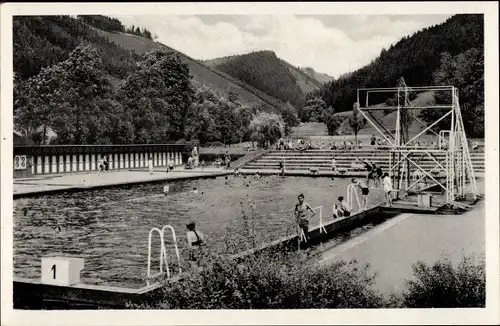 Ak Leutenberg in Thüringen, Schwimmbad