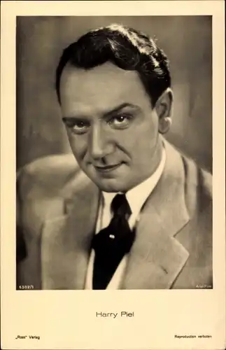 Ak Schauspieler Harry Piel, Portrait