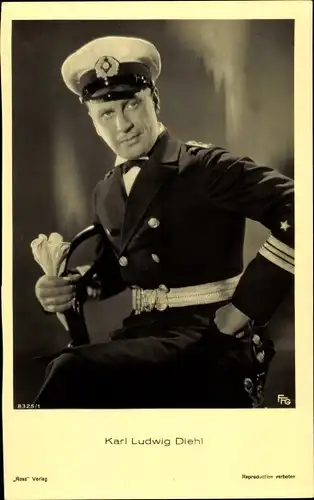 Ak Schauspieler Karl Ludwig Diehl, Portrait in Uniform, Ross Verlag 8325/1