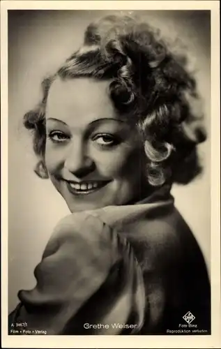 Ak Schauspielerin Grethe Weiser, Portrait