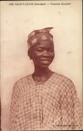 Ak Saint Louis Senegal, Femme Ouoloff