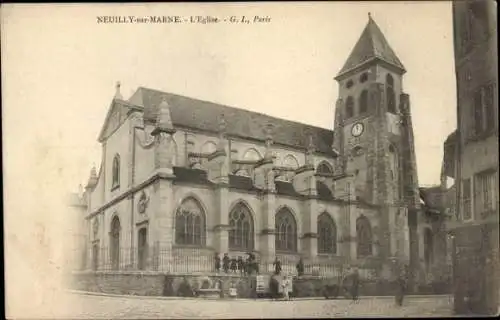 Ak Neuilly sur Marne Seine Saint Denis, l'eglise
