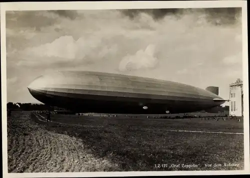Ak LZ 127 Graf Zeppelin, Vor dem Aufstieg, Luftschiff