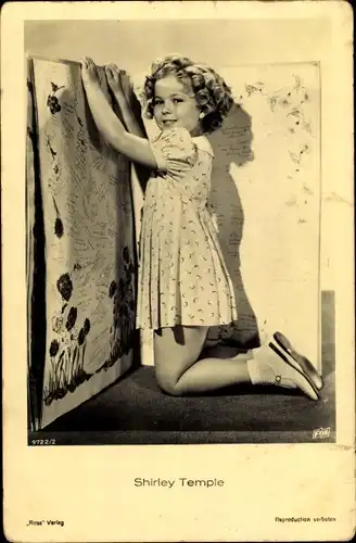 Ak Schauspielerin Shirley Temple, Kniend, Ross Verlag 9722 2