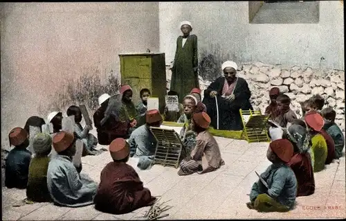 Ak Ägypten, École arabe, Arabische Schule, Unterricht, Jungen