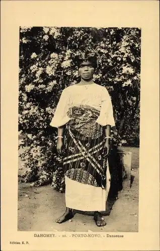 Ak Porto Novo Dahomey Benin, Danseuse