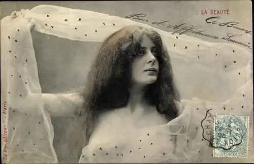 Ak Le Beaute, Frauenportrait, Schal