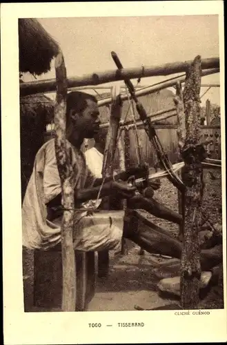 Ak Tisserand, Teppichweber, Afrikaner beim Weben